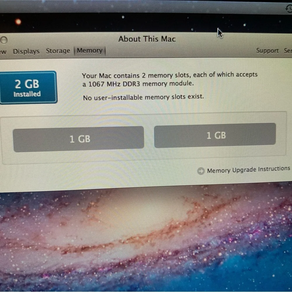 Apple MacBook Air MC505LL/A 1.40 GHz 2GB RAM 64GB SSD 11.6